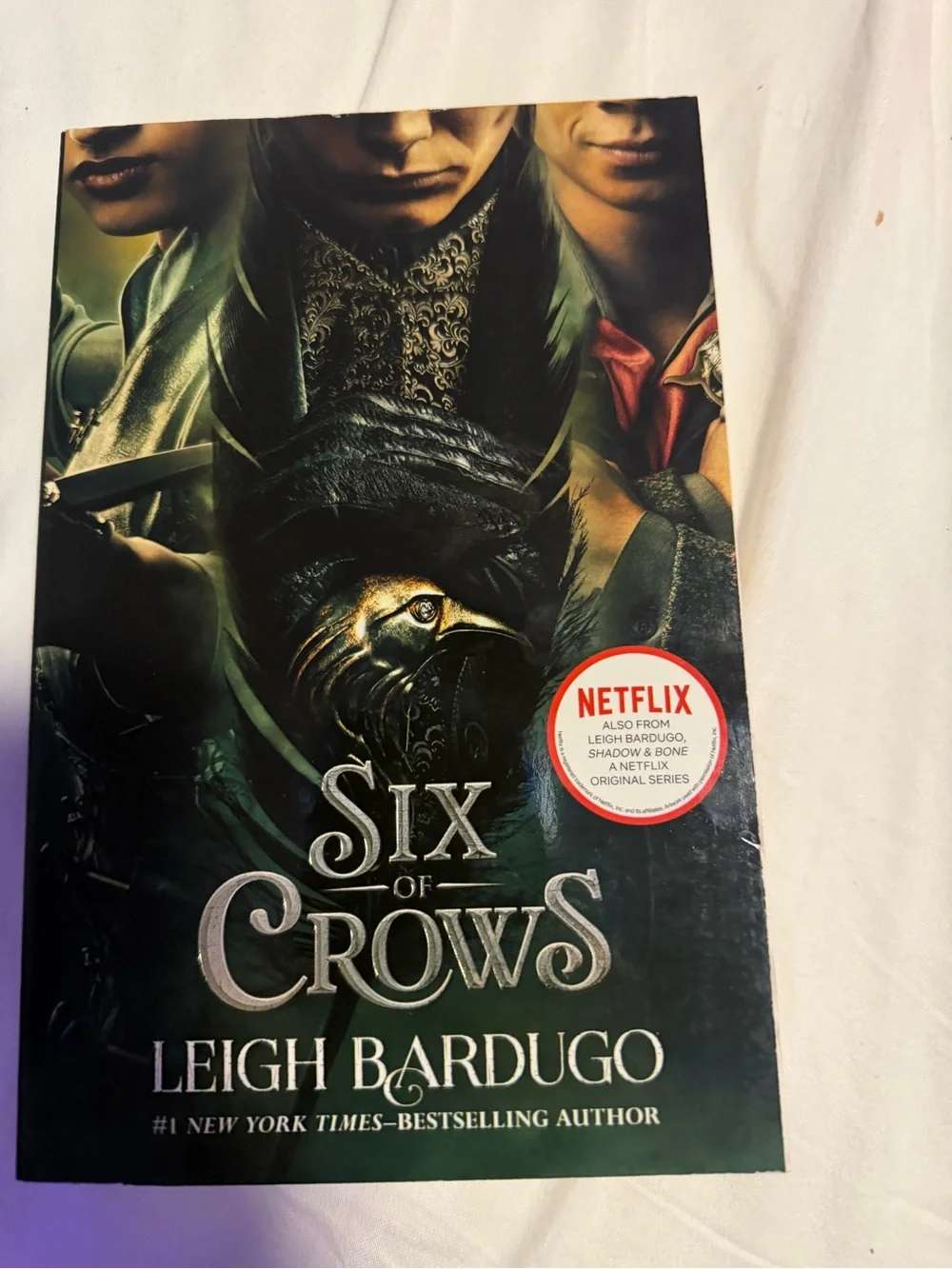 Six of Crows by - Leigh Bardugo brand new paper back